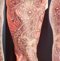 001a   Biomechanic   Tattoostudio Hamburg Skinworxx